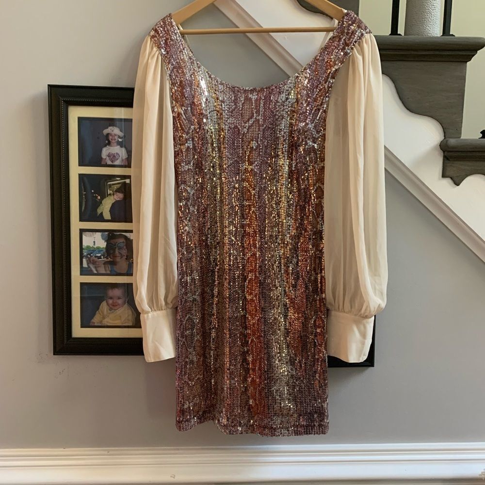 Arden B Chiffon Sleeve Reptile Sequin Mini Dress sz M NWT
